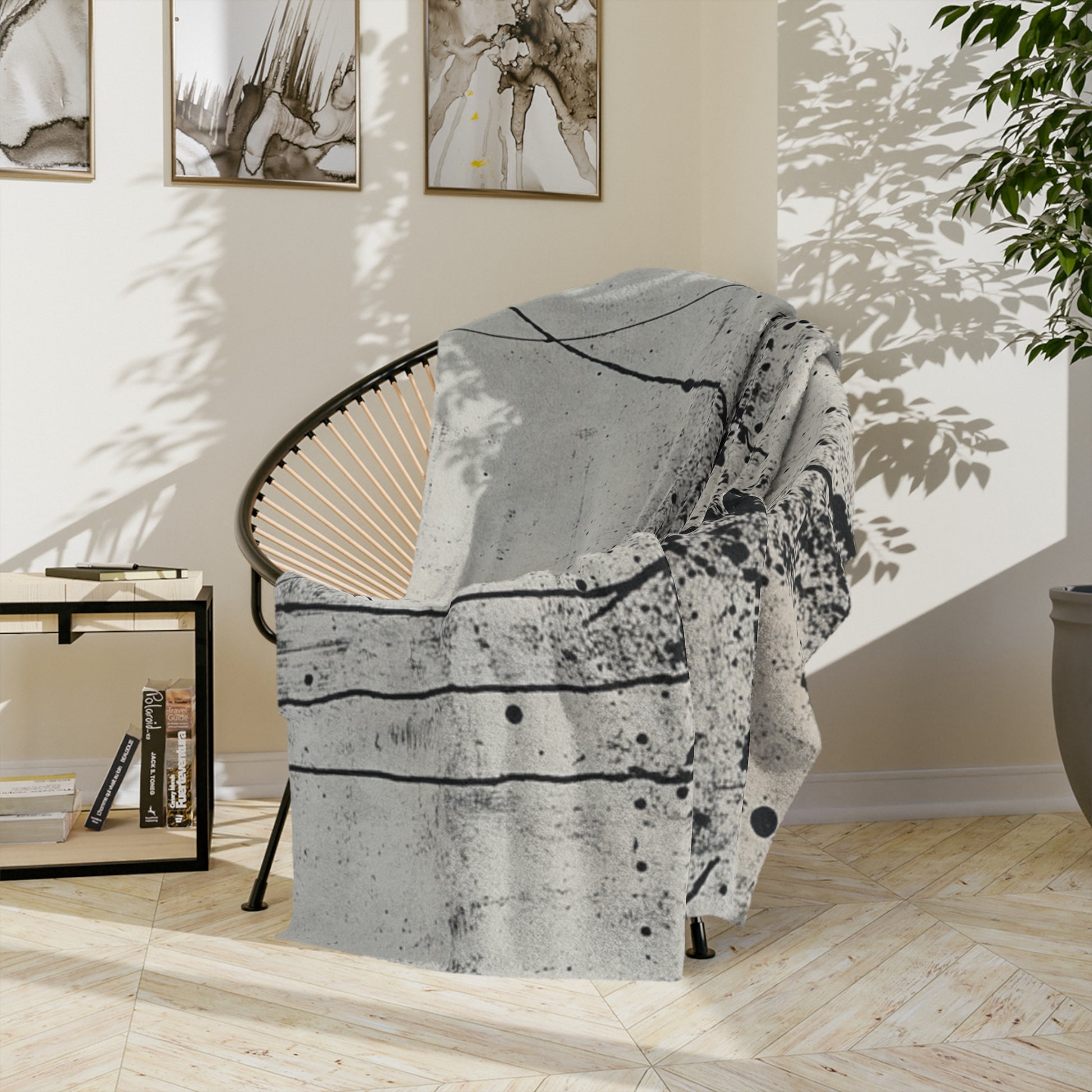 DUO MODERN "Noir Splash" Velveteen Microfiber Blanket - DUO Modern